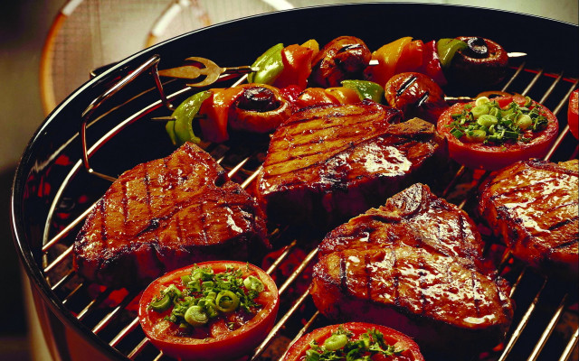 Grill steaks peppers mushrooms food free wallpaper for desktop - medium preview image