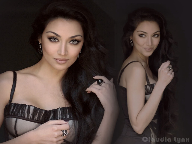 Woman black dress posing hands #22 free wallpaper for desktop - medium preview image