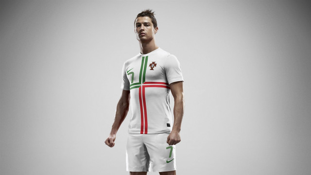 Man white shirt shorts studio free wallpaper for desktop - medium preview image