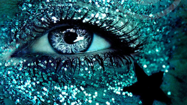 Glitter face star eye person free wallpaper for desktop - medium preview image