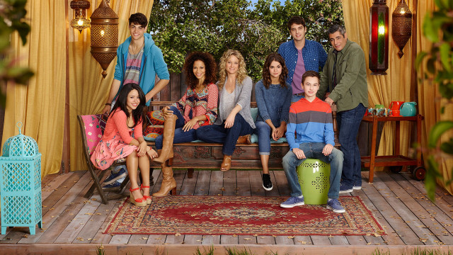 Group bench room curtains rug free wallpaper for desktop - medium preview image