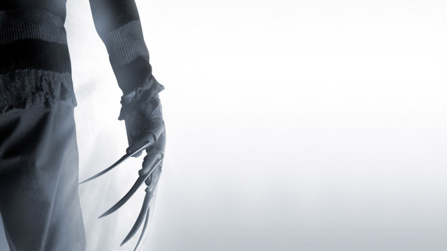 Long claws black white photo free wallpaper for desktop - medium preview image