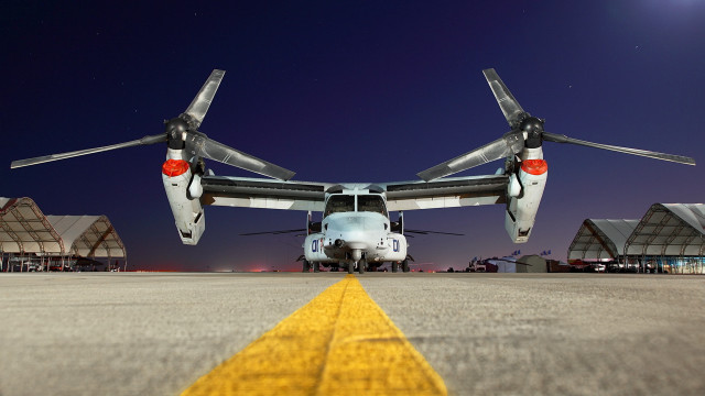 Large airplane runway night time #2 free wallpaper for desktop - medium preview image
