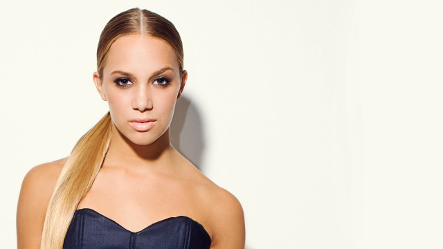 Woman blonde hair strapless dress free wallpaper for desktop - medium preview image