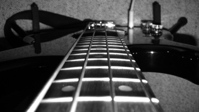 Guitar neck strings background strap free wallpaper for desktop - medium preview image