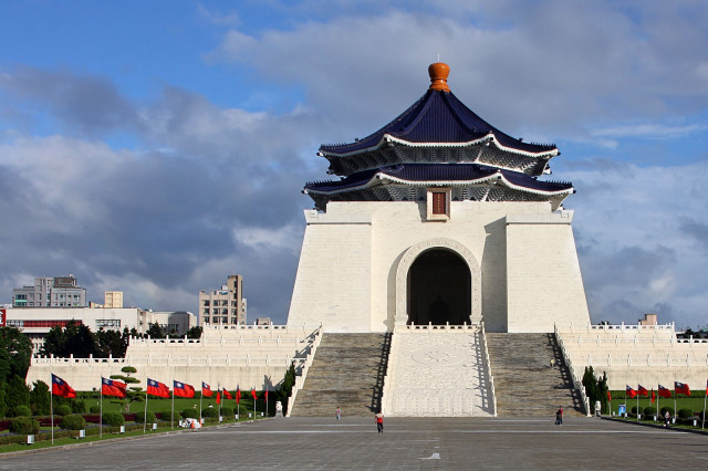 Large white building blue roof free wallpaper for desktop - medium preview image