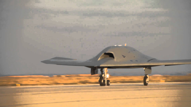 Fighter jet airport runway grass #3 free wallpaper for desktop - medium preview image