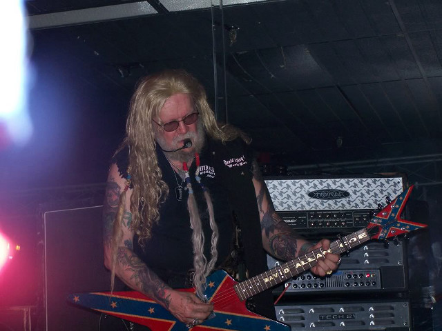 Man long hair guitar stage #2 free wallpaper for desktop - medium preview image