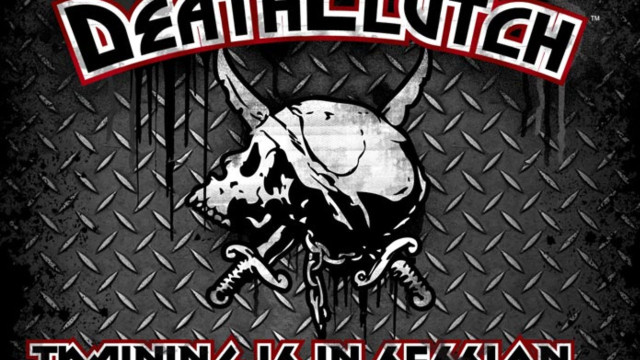 Bull black white deathlight horns free wallpaper for desktop - medium preview image