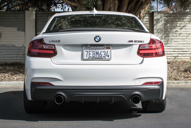 White car parking lot tree #2 free wallpaper for desktop - medium preview image