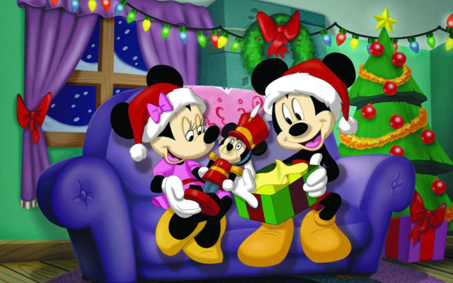 Mickey mouse christmas scene child free wallpaper for desktop - medium preview image