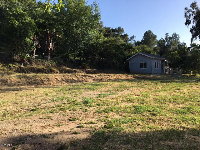 Small house field trees shed free wallpaper for desktop - medium preview image