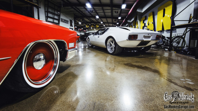 Car parked garage background cars free wallpaper for desktop - medium preview image