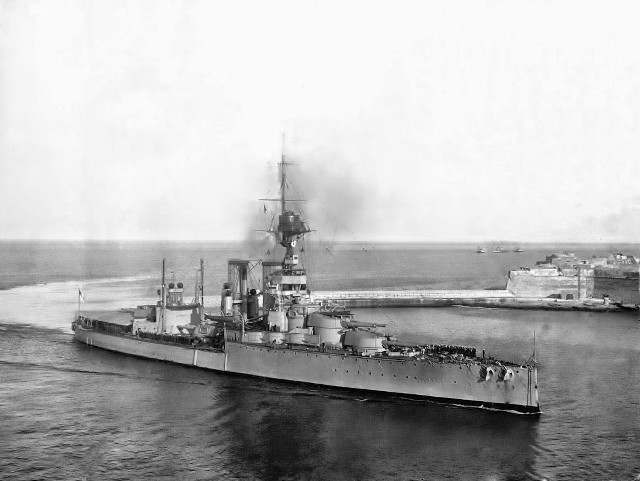 Battleship floating water dock large free wallpaper for desktop - medium preview image