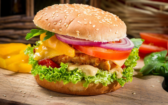 Chicken burger lettuce delicious fresh free wallpaper for desktop - medium preview image