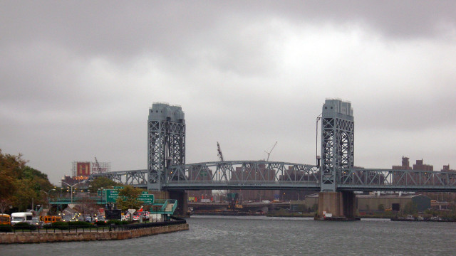 Bridge cityscape cloudy sky hudson free wallpaper for desktop - medium preview image