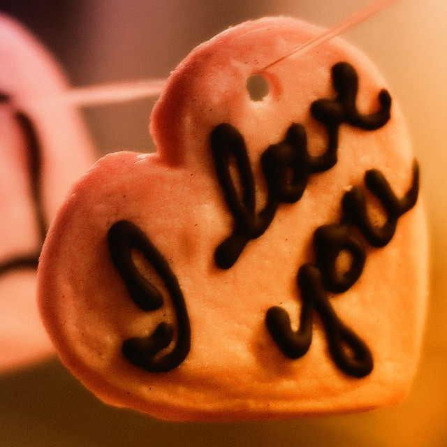 Heart shaped cookie love you #2 free wallpaper for tablet - medium preview image