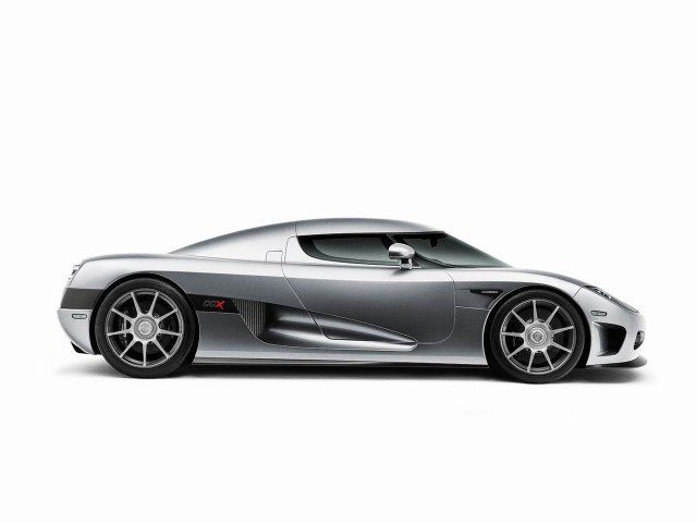 Silver sports car shadow white free wallpaper for desktop - medium preview image