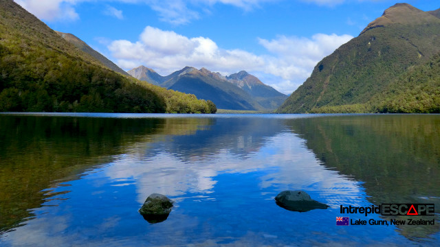 Lake mountains trees sky clouds #38 free wallpaper for desktop - medium preview image