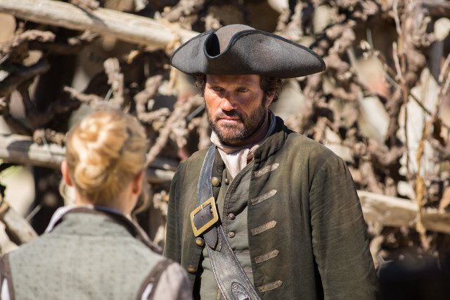 Pirate costume woman dress hat free wallpaper for desktop - medium preview image