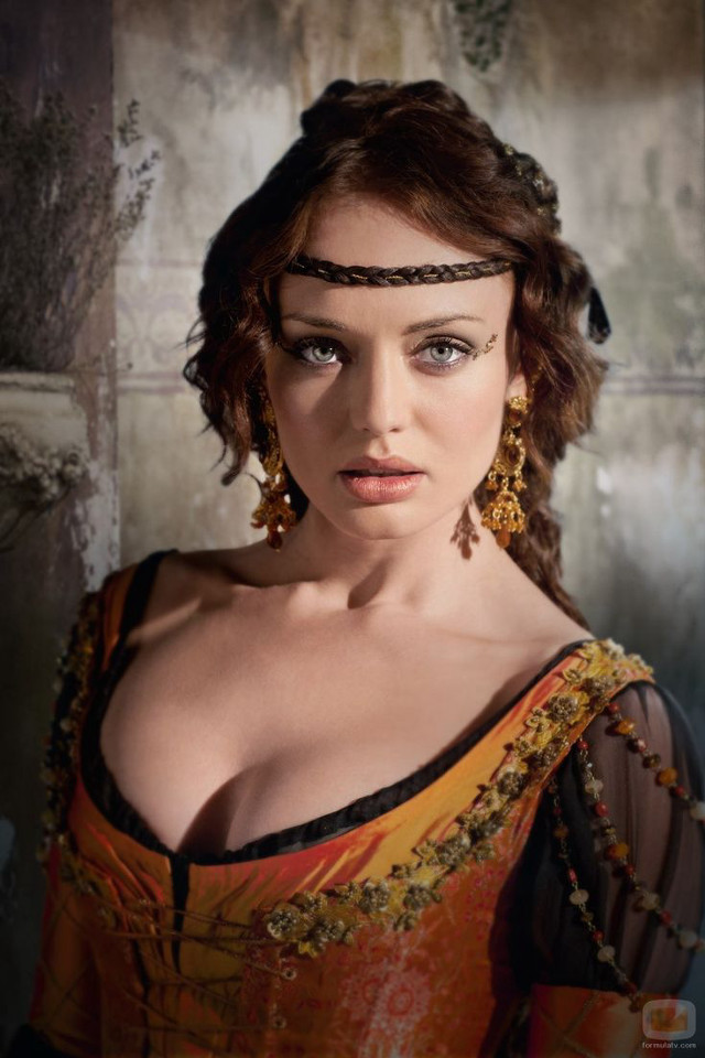 Woman pre raphaelite portrait brown free wallpaper for mobile - medium preview image