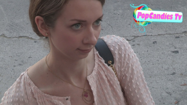 Woman pink shirt black bag free wallpaper for desktop - medium preview image