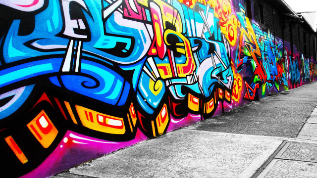 Graffiti wall person sidewalk walking free wallpaper for desktop - medium preview image