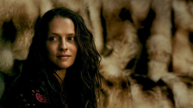 Woman long hair smiling fur free wallpaper for desktop - medium preview image