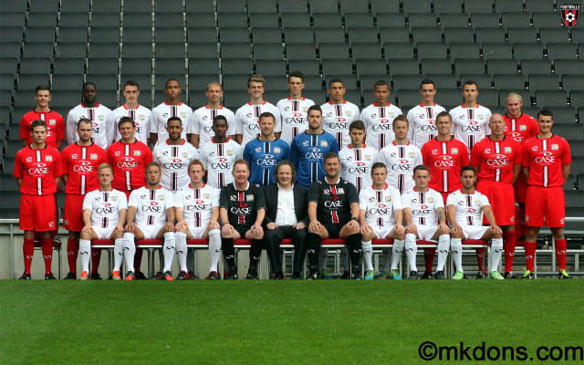 Team photo soccer field bleachers free wallpaper for desktop - medium preview image