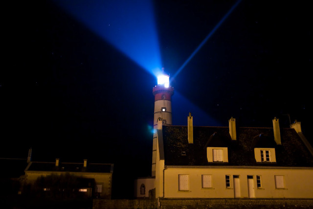 Lighthouse night light building windows free wallpaper for desktop - medium preview image