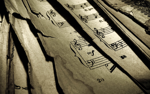 Musical notes paper closeup pen free wallpaper for desktop - medium preview image