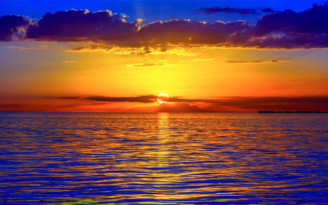 Sunset ocean boat distance clouds free wallpaper for desktop - medium preview image