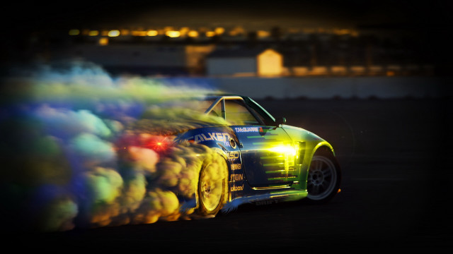 Car driving track smoke tires free wallpaper for desktop - medium preview image