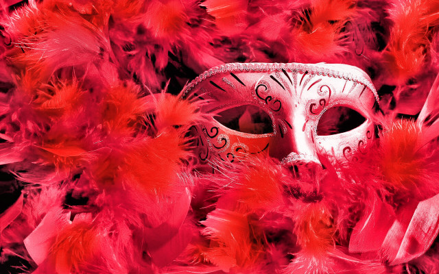 Red white mask feathers black free wallpaper for desktop - medium preview image