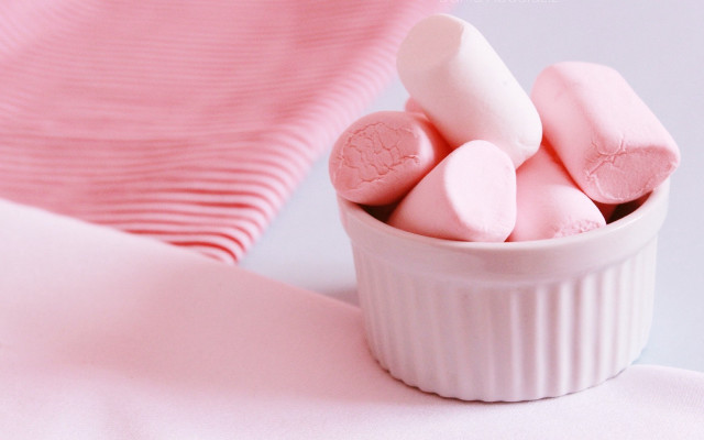 White bowl pink marshmallows pastel free wallpaper for desktop - medium preview image
