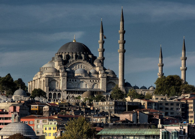 Large building tall tower city #2 free wallpaper for desktop - medium preview image