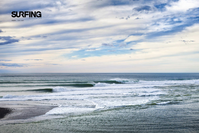 Surfer walking ocean cloudy sky free wallpaper for desktop - medium preview image