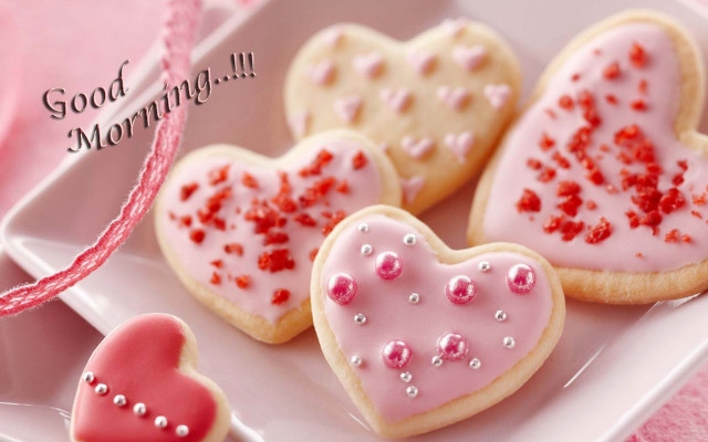 Heart cookies pink icing red free wallpaper for desktop - medium preview image