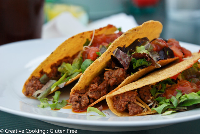 Three tacos plate lettuce tomato free wallpaper for desktop - medium preview image