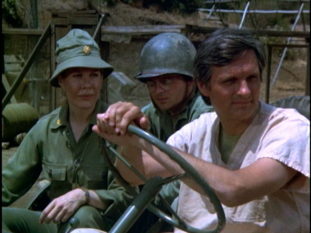 Military group sitting vehicle man free wallpaper for desktop - medium preview image