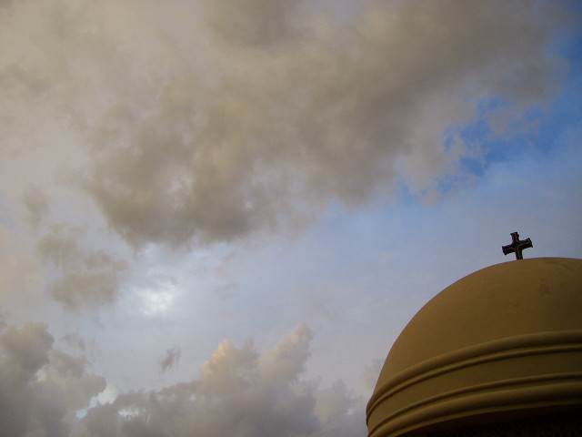 Cross building cloudy sky dome free wallpaper for desktop - medium preview image