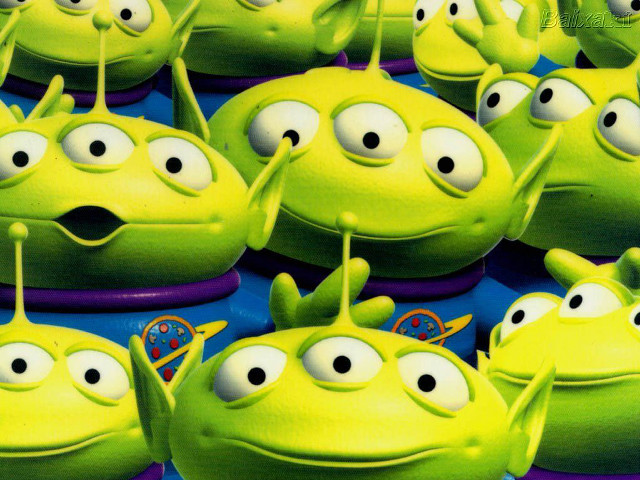 Green cupcakes eyes antennae rows free wallpaper for desktop - medium preview image