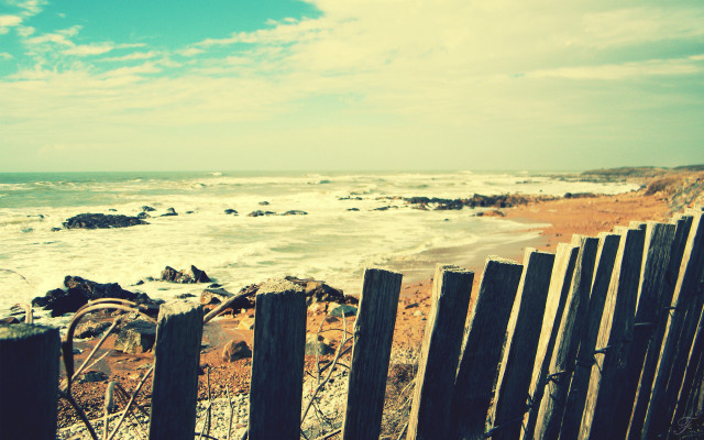 Wooden fence ocean waves crashing free wallpaper for desktop - medium preview image