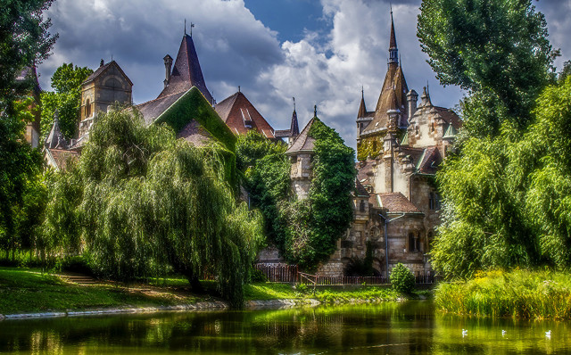 Gothic castle pond trees cloudy free wallpaper for desktop - medium preview image