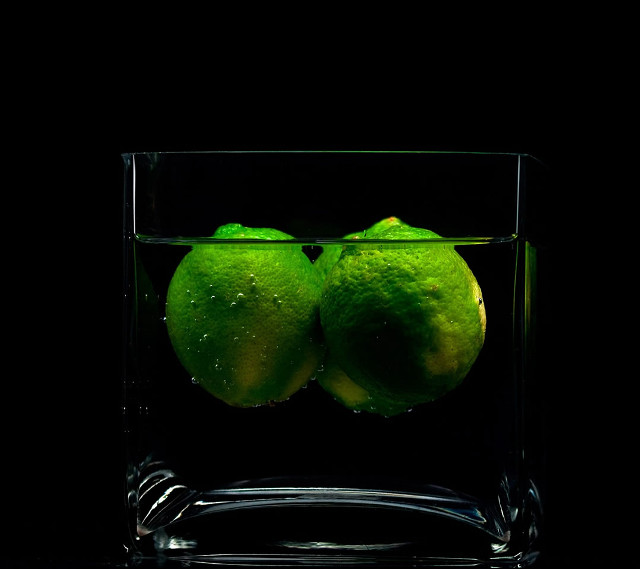 Limes glass water black background free wallpaper for tablet - medium preview image