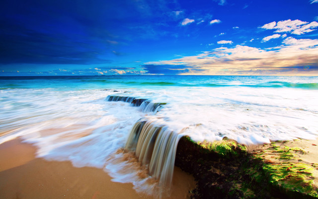 Wave beach cliff blue sky free wallpaper for desktop - medium preview image