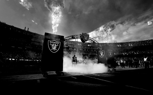 Black white stadium smoke football free wallpaper for desktop - medium preview image