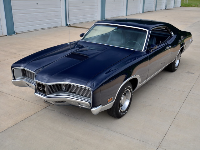 Blue car garage open parked free wallpaper for desktop - medium preview image