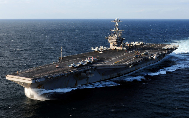 Large ship ocean people dock free wallpaper for desktop - medium preview image