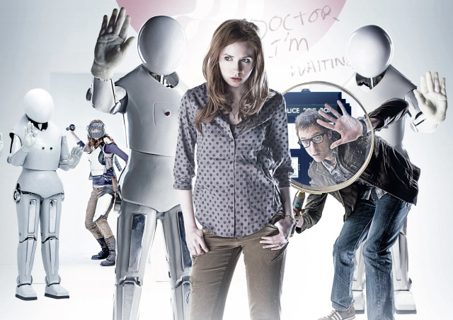 Woman mirror robot man magnifying free wallpaper for desktop - medium preview image
